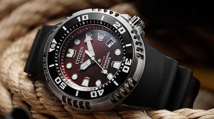 Men's watches imagery featuring Promaster Dive E365 watch model BN1024-01Z